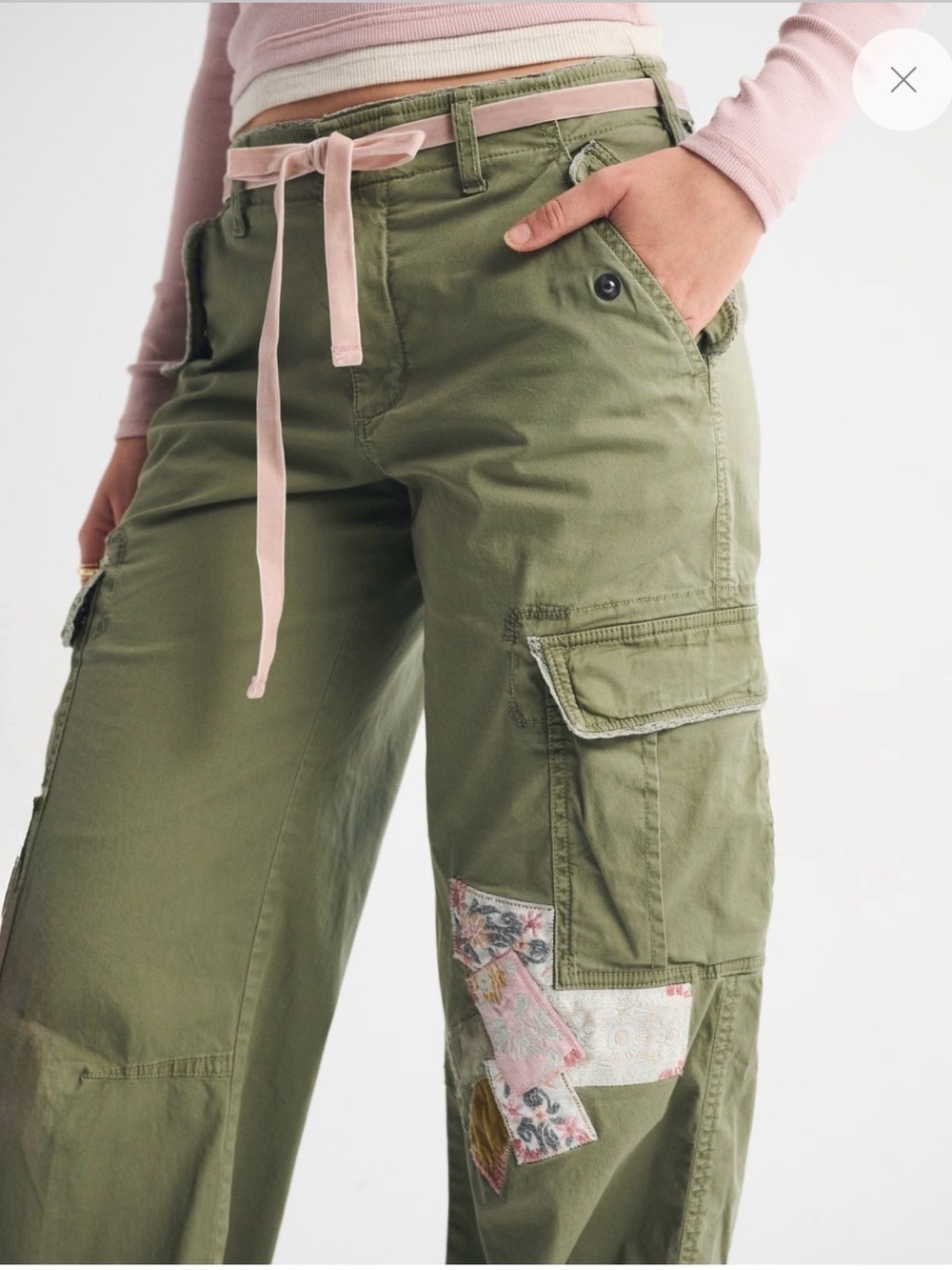 Abercrombie & Fitch Low Rise Patchwork Cargo Pants